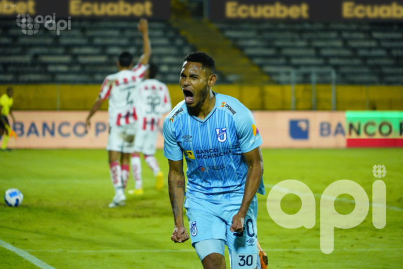 Ismael Diaz salva a Chatoleí ante el Rodillo