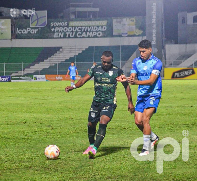 Orense vence 1-0 a Macará