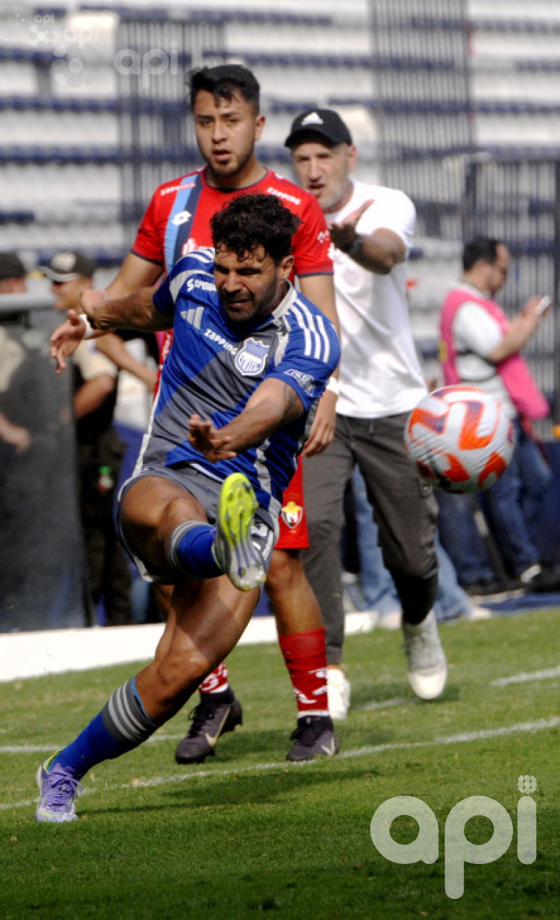 Los eléctricos no alcanzaron la meta