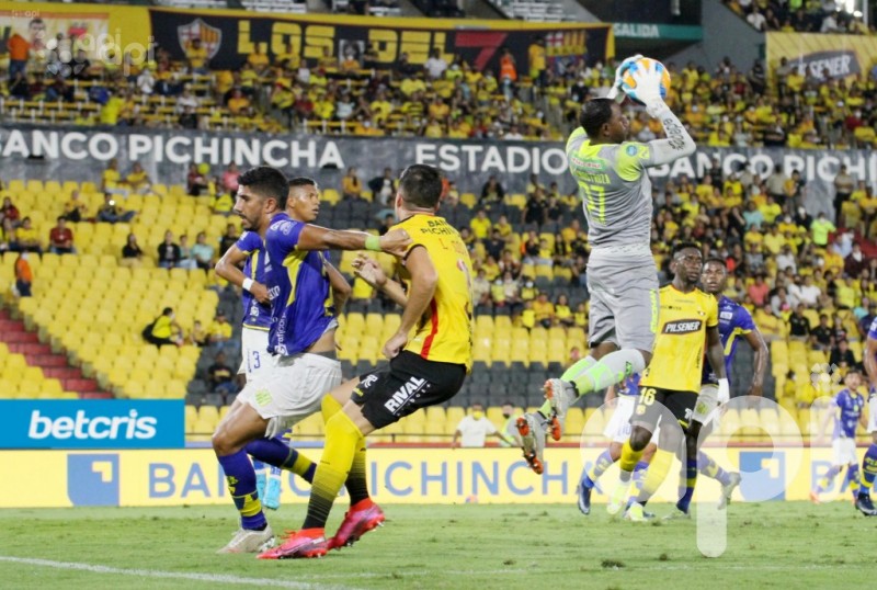 Gualaceo tumba 1-0 al poderoso Barcelona en el Monumental