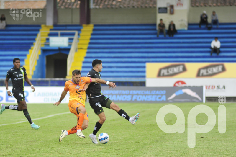 Libertad igualó 1-1 con Orense en Loja