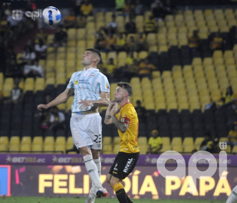 Chatoleí supera a un desorientado cuadro torero