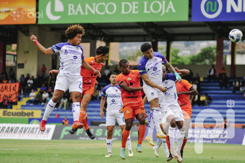 Libertad despluma 3-1 a Imbabura 