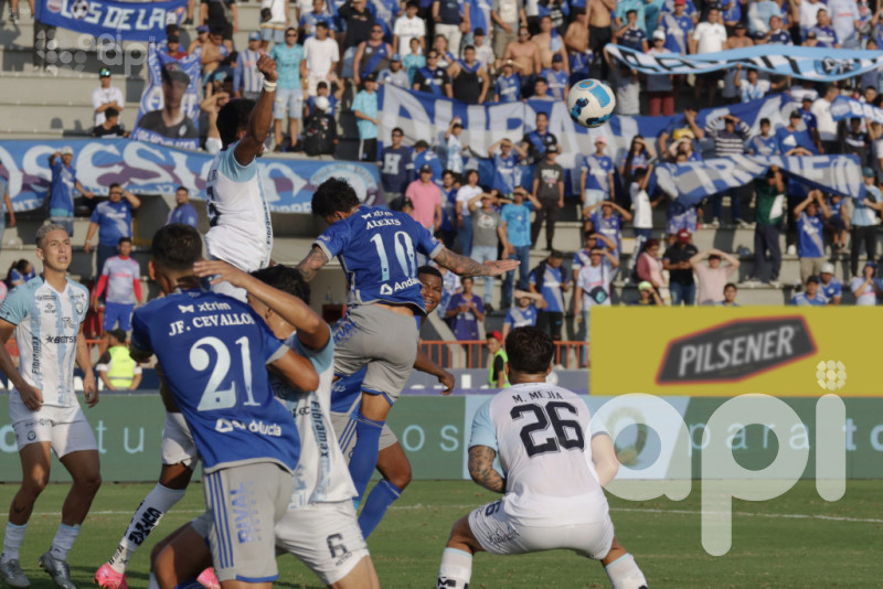 City  se condena y el azul se salva
