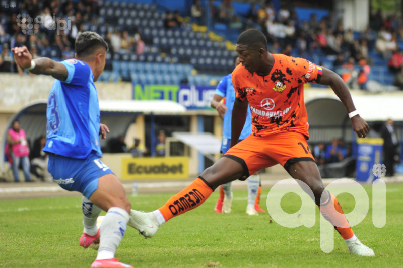 Macará sorprende 1-0 a Libertad en Loja