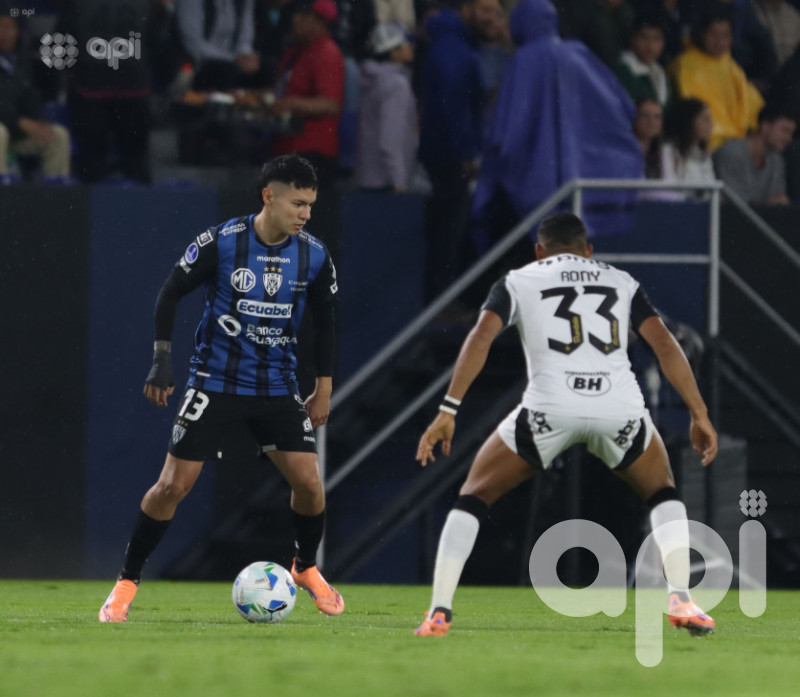 Del Valle lamenta 1-1 ante A. Mineiro