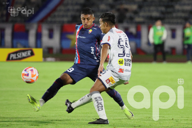 El Nacional enreda 3-2 a Delfín