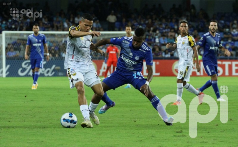 Emelec a pelear por el segundo cupo en Venezuela