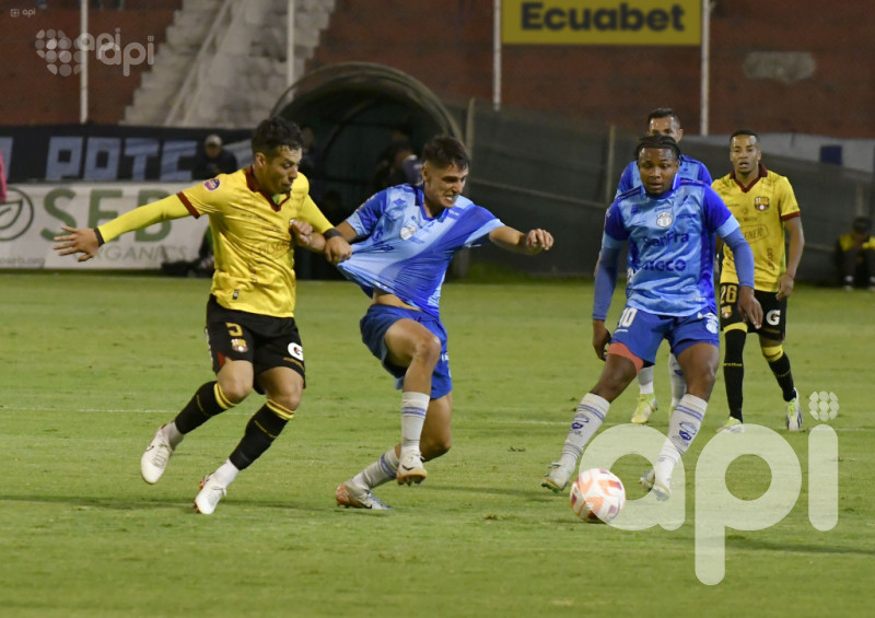 El ídolo recupera la punta en Ambato