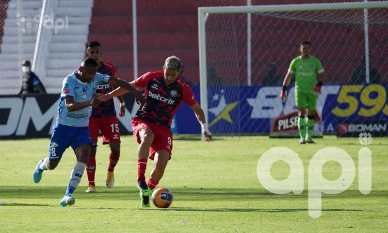 El ídolo ambateño termina con el invicto del City