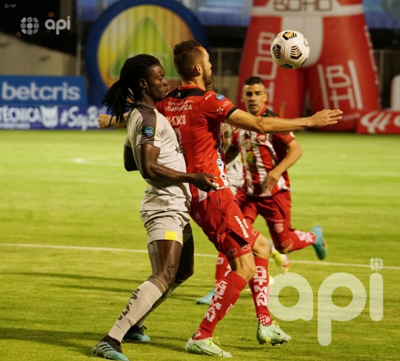 Aucas consigue una victoria de 1-0 ante Técnico en  Ambato