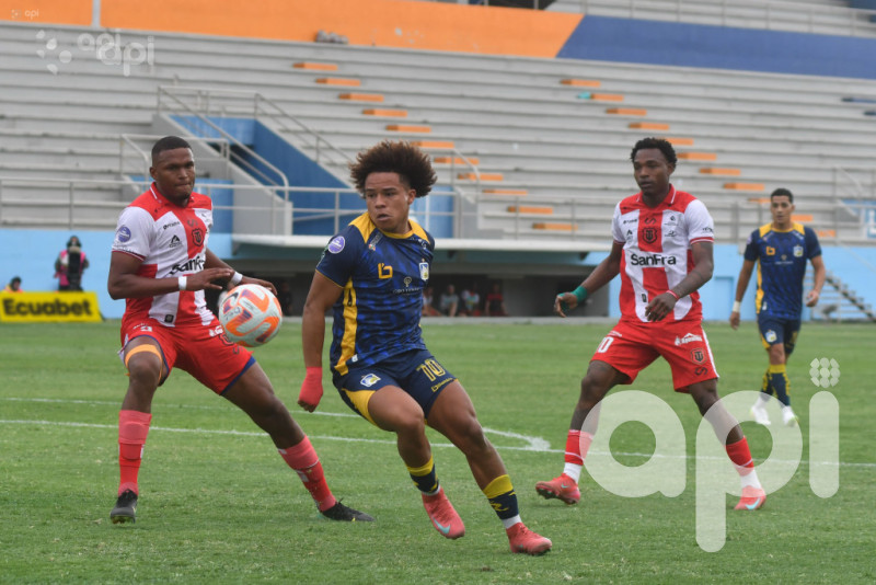 Técnico U. pesca 1-0 a Delfín en Manta