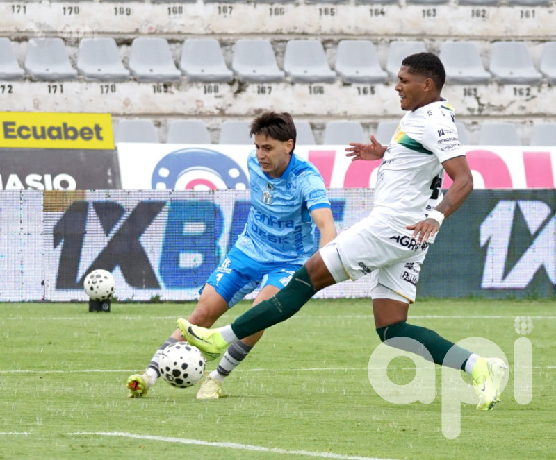 Orense liquida 2-1 a Macará en Ambato