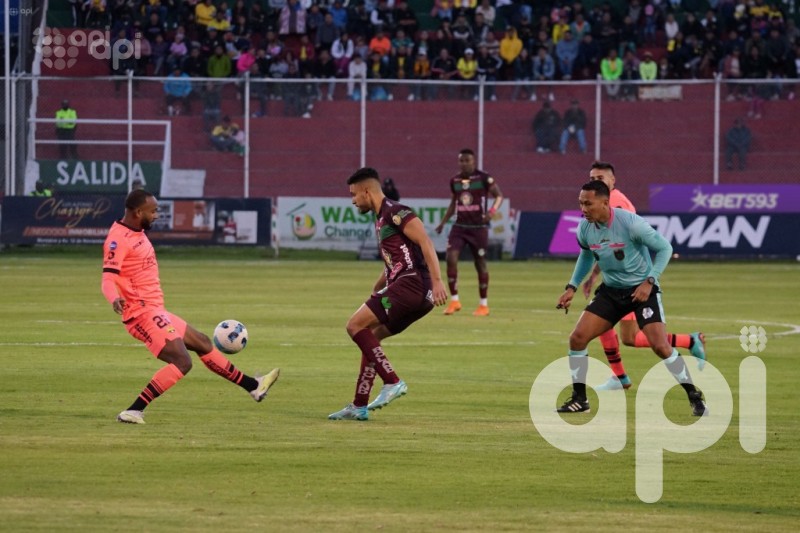 Mushuc Runa empata 2-2 con Barcelona
