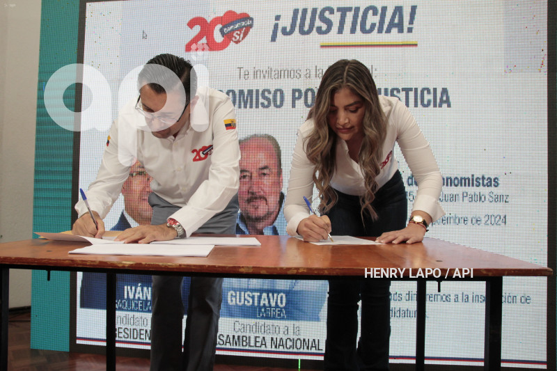 INSCRIPCION DEMOCRACIA SI