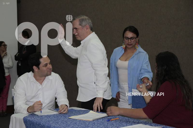 RC-ACEPTACION-CANDIDATURAS-CNE