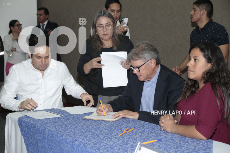 RC-ACEPTACION-CANDIDATURAS-CNE