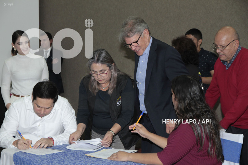 RC-ACEPTACION-CANDIDATURAS-CNE