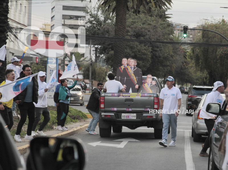 AMBIENTE EXTERNO DEBATE PRESIDENCIAL