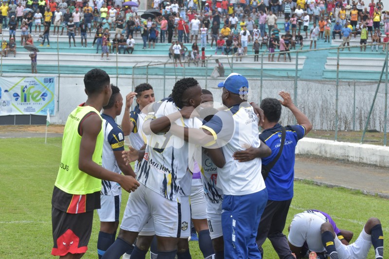 FBL-COPA-ECUADOR-VARGAS TORRES-AAMPETRA