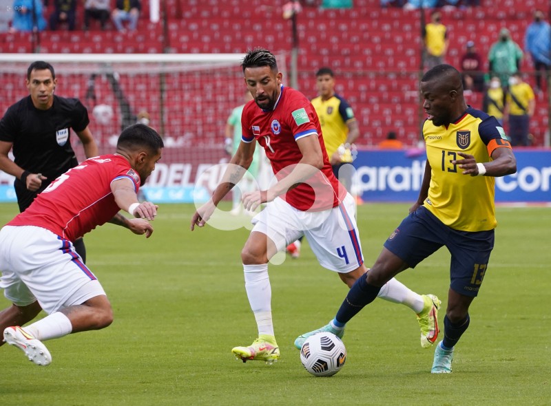 FBL-ELIMINATORIAS-ECUADOR-CHILE