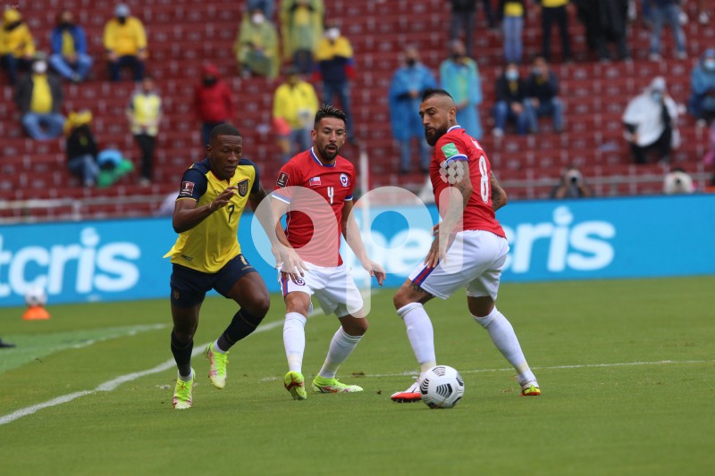 FBL-ELIMINATORIAS-ECUADOR-CHILE