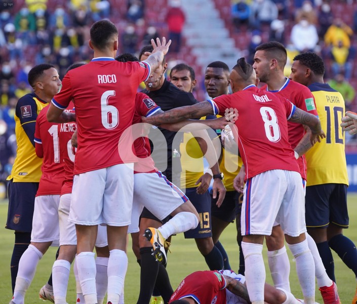 FBL-ELIMINATORIAS-ECUADOR-CHILE