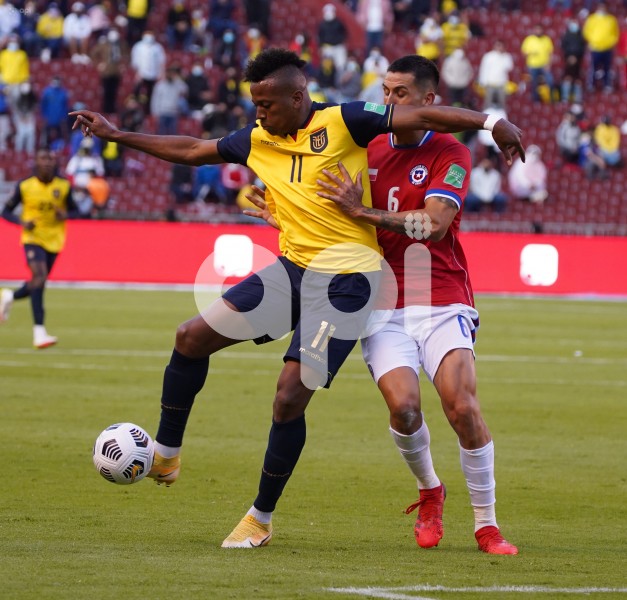 FBL-ELIMINATORIAS-ECUADOR-CHILE