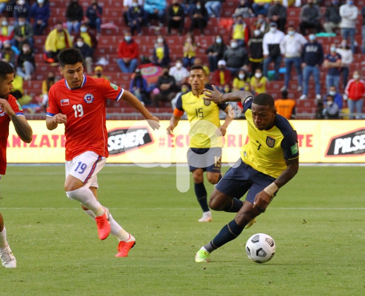 FBL-ELIMINATORIAS-ECUADOR-CHILE