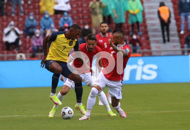 FBL-ELIMINATORIAS-ECUADOR-CHILE