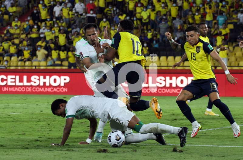 FBL-ELIMINATORIAS-ECUADOR-BOLIVIA