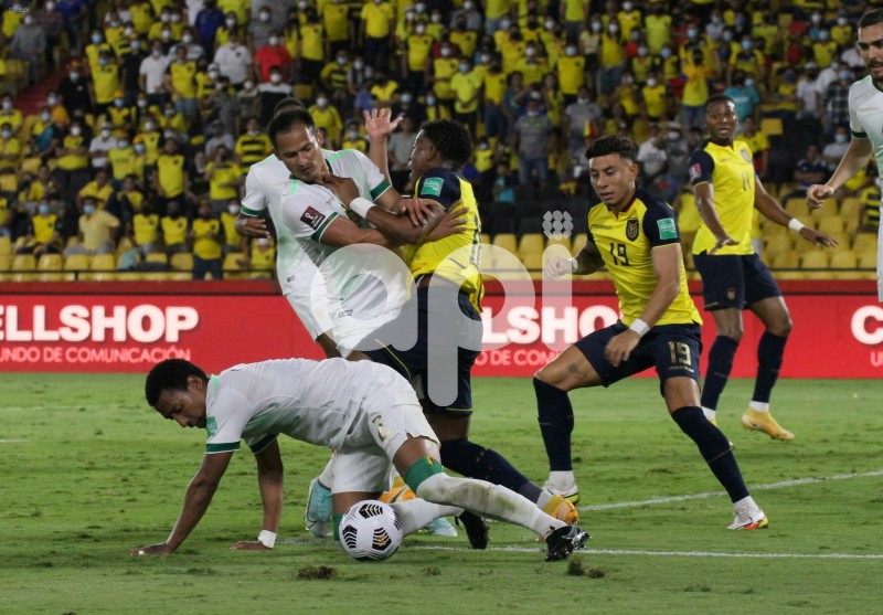 FBL-ELIMINATORIAS-ECUADOR-BOLIVIA