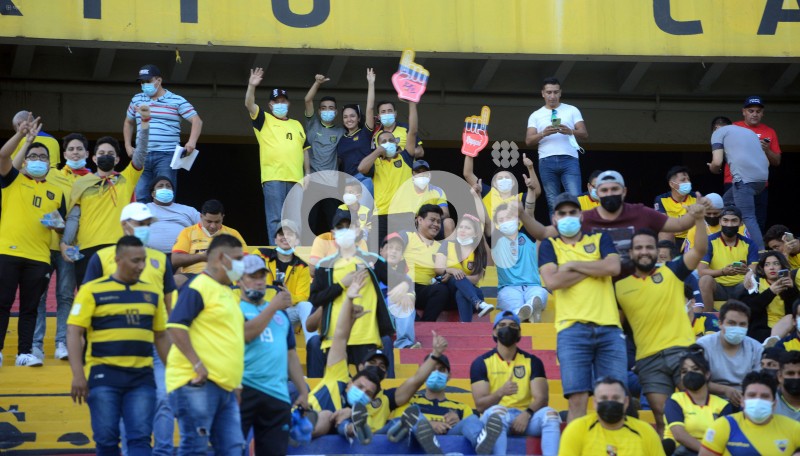FBL-ELIMINATORIAS-ECUADOR-BOLIVIA