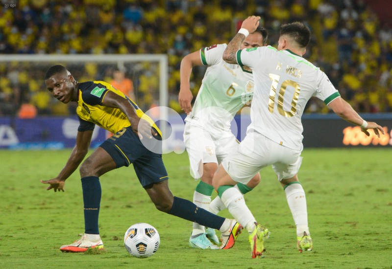 FBL-ELIMINATORIAS-ECUADOR-BOLIVIA