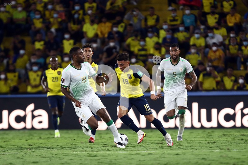FBL-ELIMINATORIAS-ECUADOR-BOLIVIA