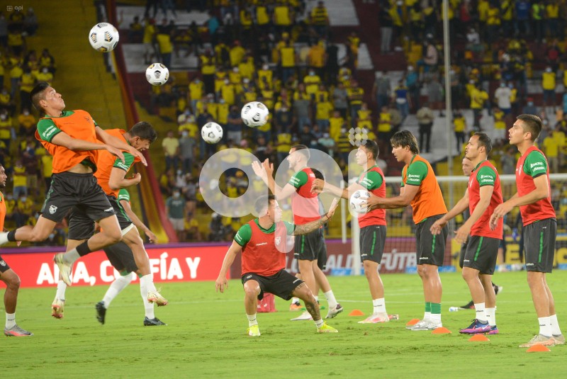 FBL-ELIMINATORIAS-ECUADOR-BOLIVIA