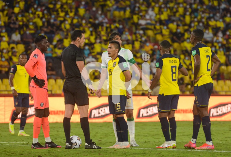 FBL-ELIMINATORIAS-ECUADOR-BOLIVIA