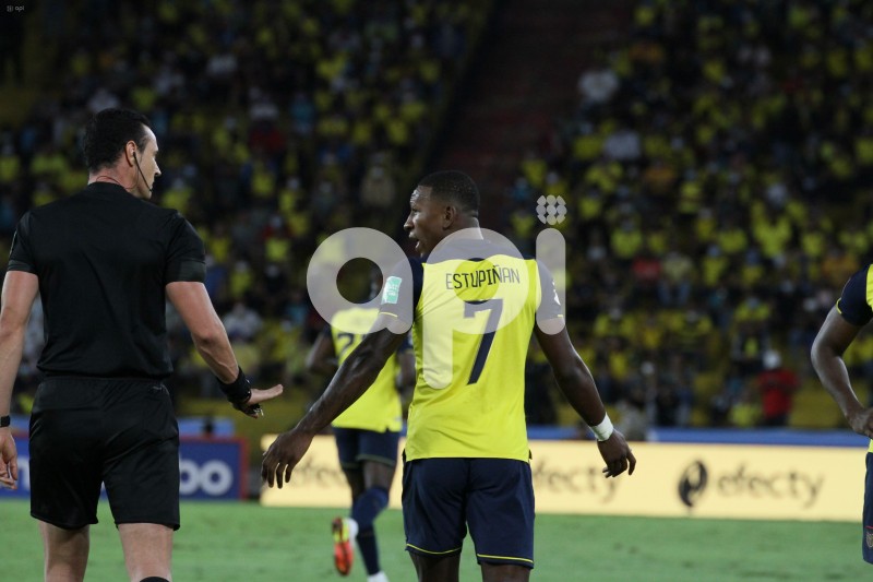 FBL-ELIMINATORIAS-ECUADOR-BOLIVIA
