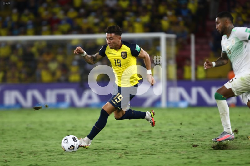 FBL-ELIMINATORIAS-ECUADOR-BOLIVIA