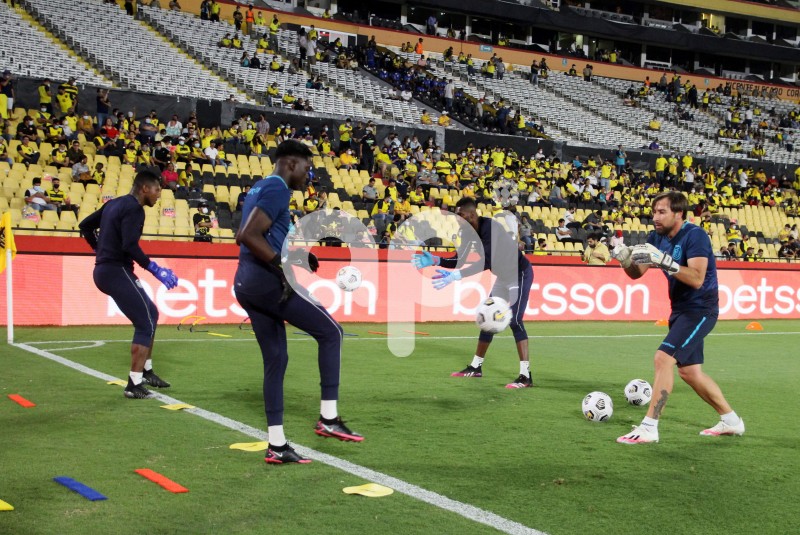 FBL-ELIMINATORIAS-ECUADOR-BOLIVIA