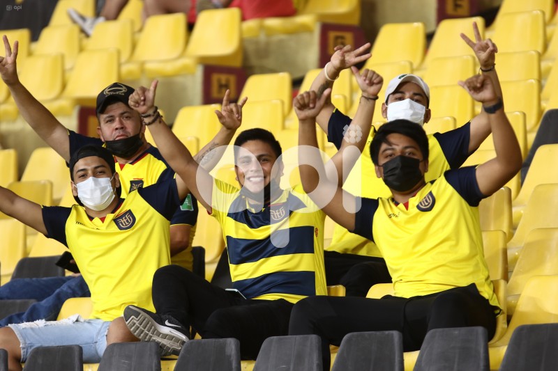 FBL-ELIMINATORIAS-ECUADOR-BOLIVIA