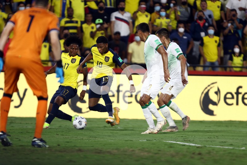 FBL-ELIMINATORIAS-ECUADOR-BOLIVIA