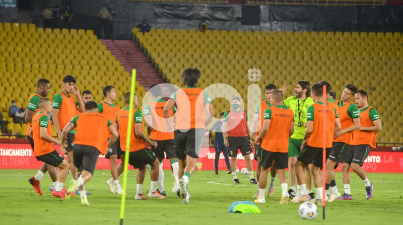 FBL-ELIMINATORIAS-ECUADOR-BOLIVIA