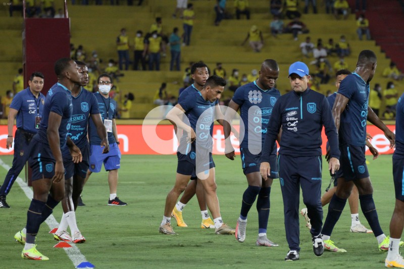 FBL-ELIMINATORIAS-ECUADOR-BOLIVIA