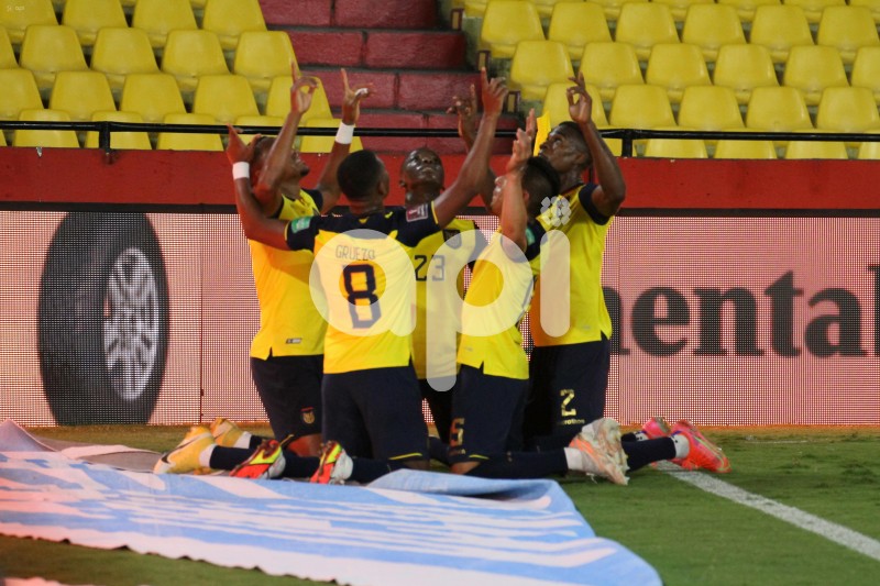 FBL-ELIMINATORIAS-ECUADOR-BOLIVIA