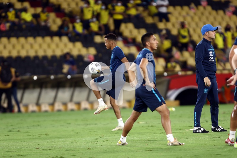 FBL-ELIMINATORIAS-ECUADOR-BOLIVIA