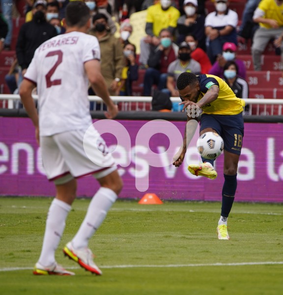 FBL-ELIMINATORIAS-ECUADOR-VENEZUELA
