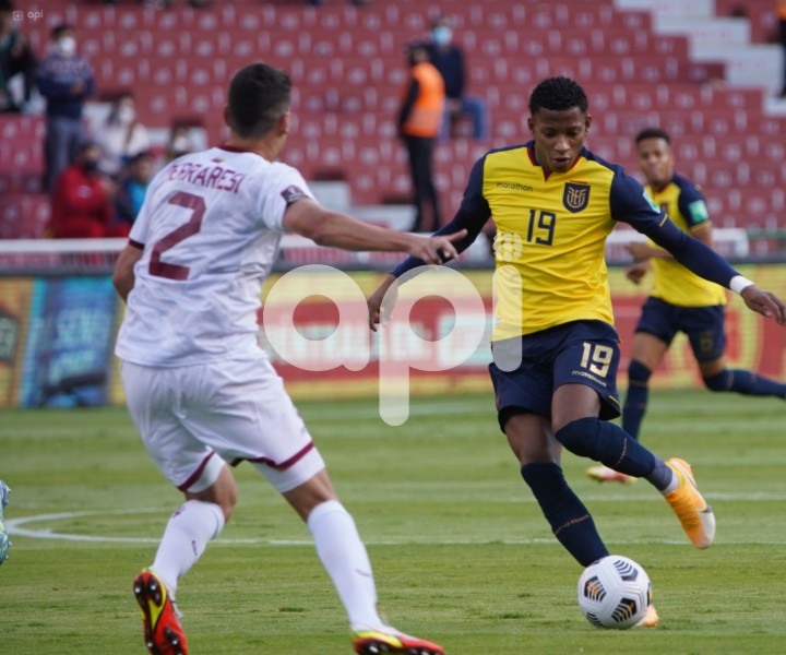 FBL-ELIMINATORIAS-ECUADOR-VENEZUELA