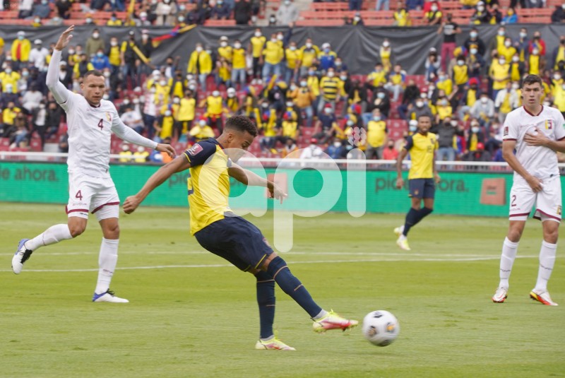 FBL-ELIMINATORIAS-ECUADOR-VENEZUELA