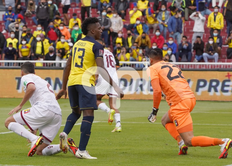 FBL-ELIMINATORIAS-ECUADOR-VENEZUELA